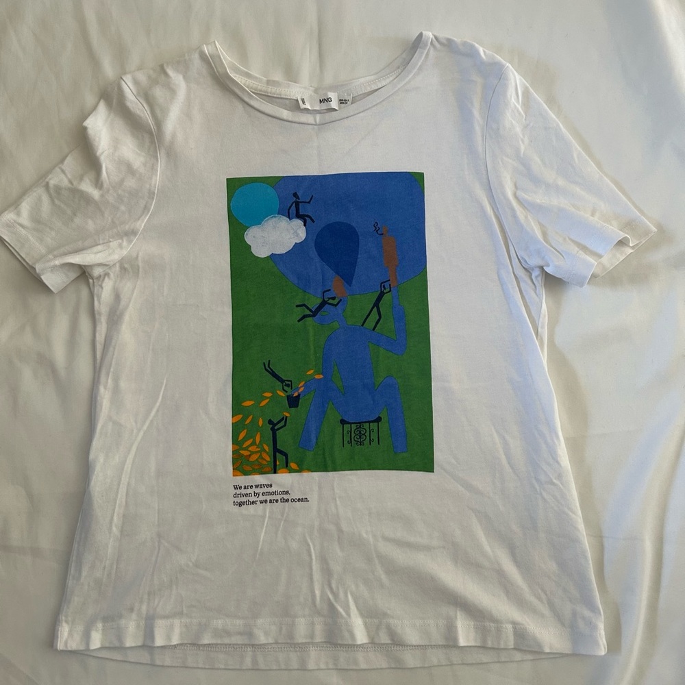 Mango White Tee with Vibrant Graphic